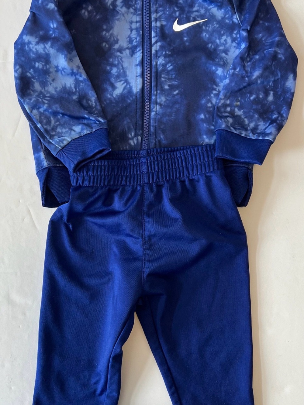 Nike Kids Blue Tie-Dye “Nike” on Back Tracksuit 12M